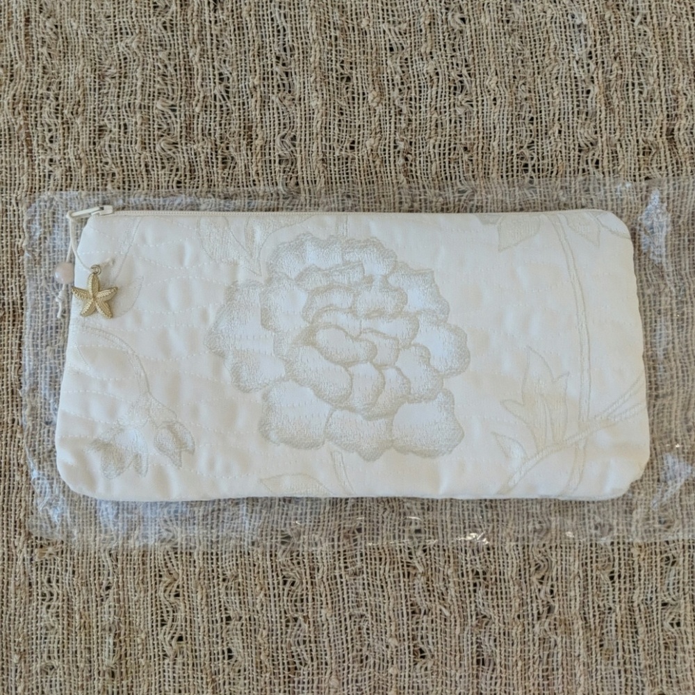 Custom made Rosebud Bridal Clutch